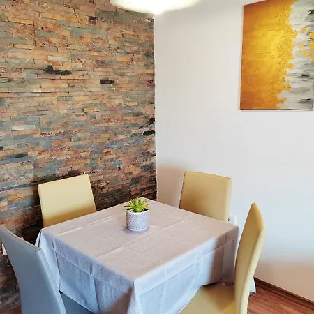 Апартаменты Soncni Apartma